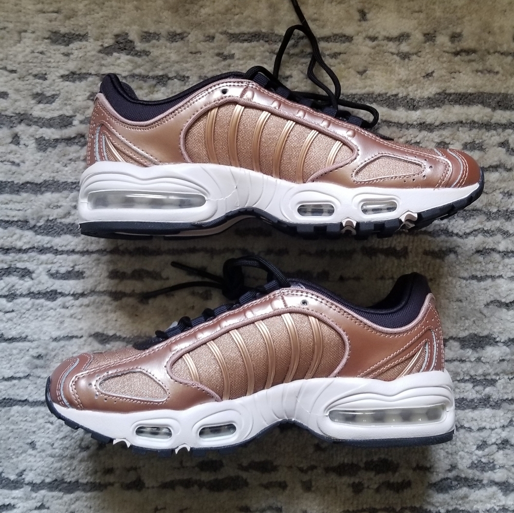 Nike Air Max Tailwind Iv 4 Size 7.5 - Picture 2 of 9